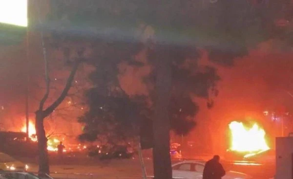 Жертвами теракта в центре Анкары стали 27 человек  (видео)