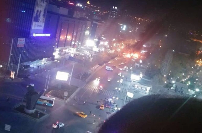 Количество жертв в Анкаре возросло до 34 и 125 раненых (фото, видео)