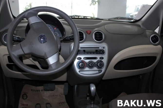 Почему азербайджанцы в массовом порядке пересаживаются на китайские автомобили (видео)