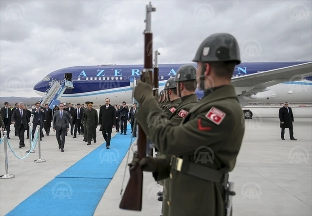 Ильхам Алиев в Анкаре (видео)