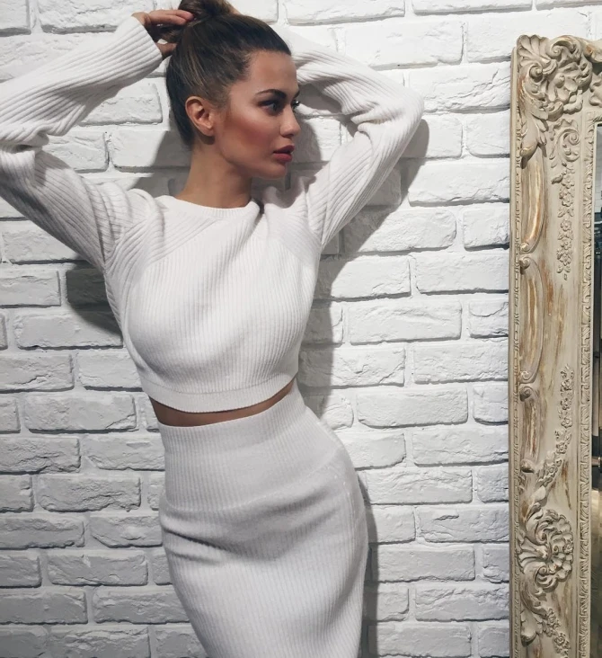 Məşhur aparıcı Karib adalarında - FOTO