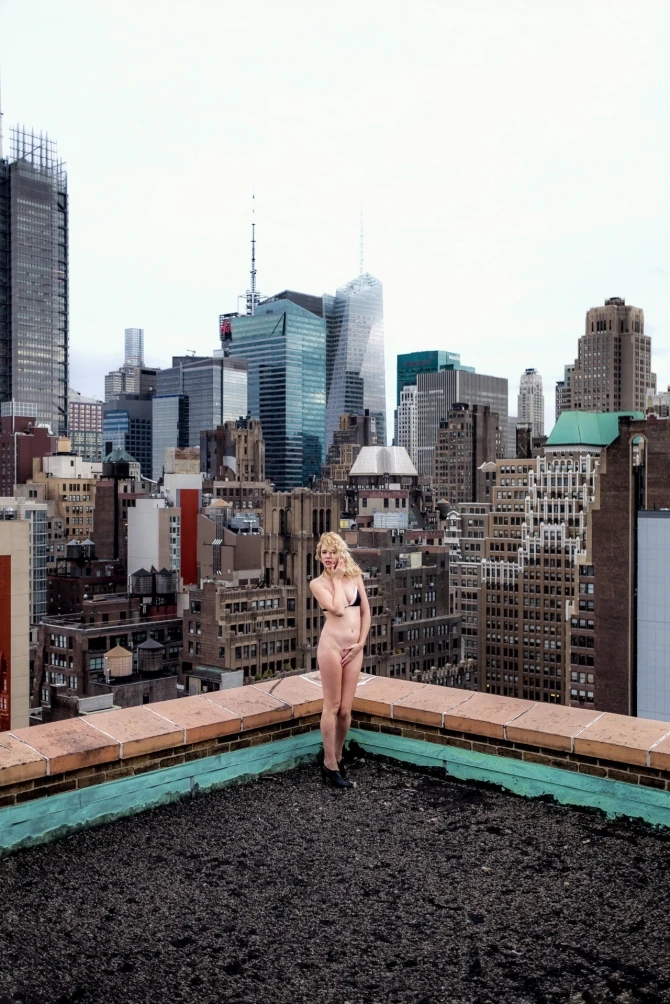 Seksual modellər ölümün bir addımlığında - FOTOSESSİYA