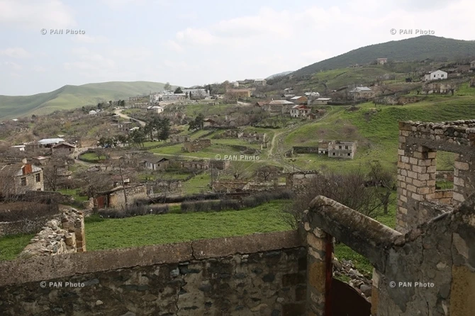 Агдере и прилегающие села после ударов азербайджанской армии (фото)