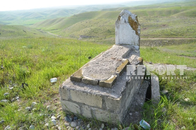 Спустя 23 года на освобожденных землях (фото)