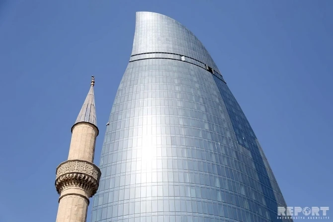 Спустя 7 лет в Баку открылась мечеть 