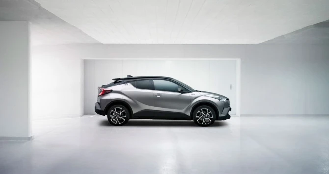 Toyota дала достойный ответ Nissan Qashqai (фото)