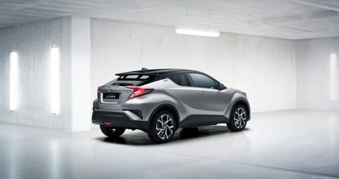Toyota дала достойный ответ Nissan Qashqai (фото)