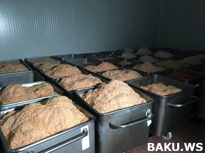 Как в Баку производят халяльные мясные изделия (фото, видео)