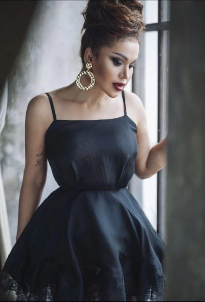 Раксана снялась в необычной фотосессии