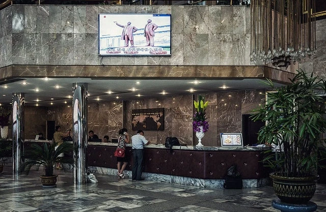 Qalmaqallı liderin ölkəsində çəkilən gizlin görüntülər (FOTO)