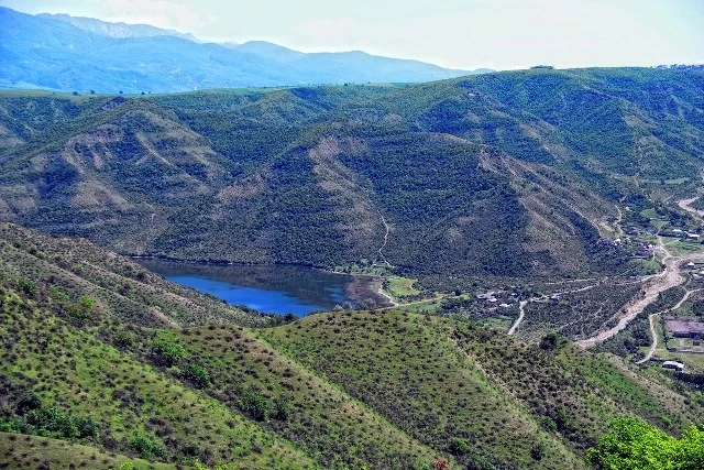 Уникальное село в Азербайджане, привлекающее большое количество туристов (фото, видео)