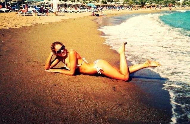 Milyonçu sevgilisini öldürən modelə 15 il həbs cəzası verildi (FOTO, VİDEO)