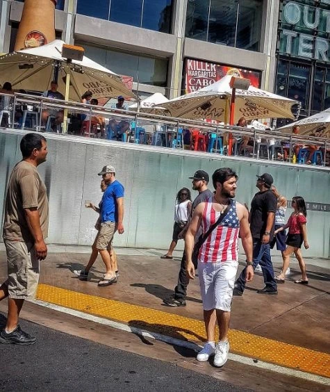 Çingiz Mustafayevin ABŞ gəzintisi (FOTO)
