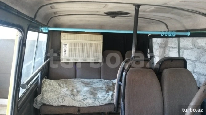 В Баку за 2 тысячи манатов продается автомобиль, который не заводился 3 года (фото)