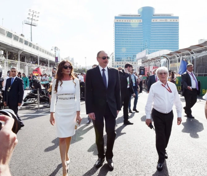 Prezident ailəsi Formula 1-də - Fotolar