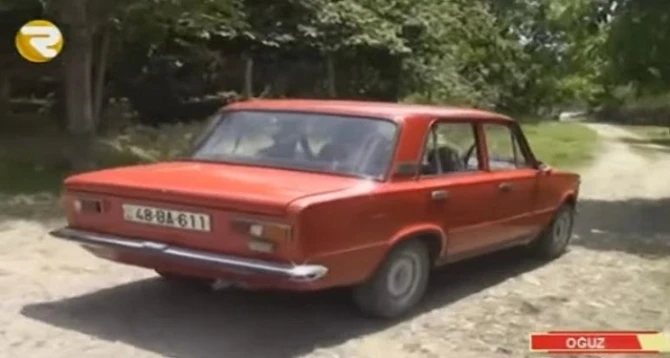 70-летняя пенсионерка из Азербайджана подрабатывает таксисткой (видео)