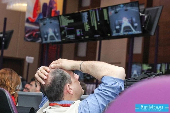 Закадровые захватывающие моменты на «Формуле -1» (фото)