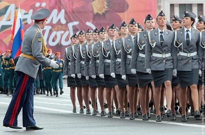 Симпатичные девушки из силовых структур России (фото)