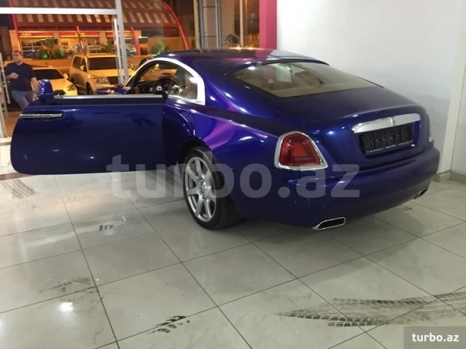 Самый дорогой автомобиль, выставленный на продажу в Азербайджане (фото)