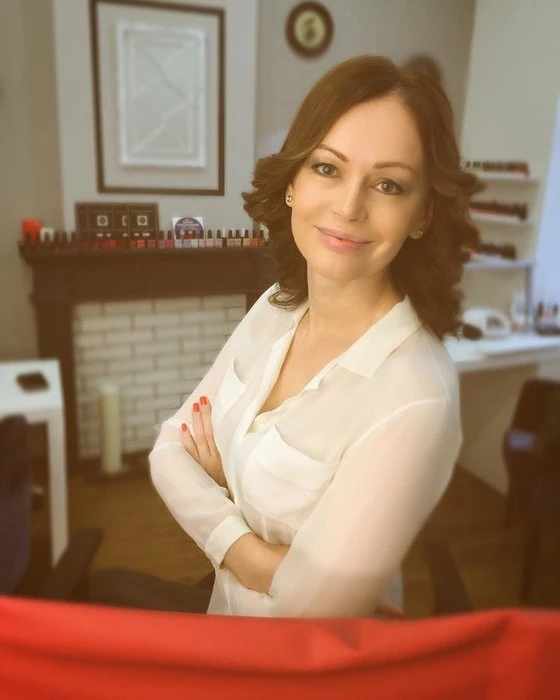 51-летняя Ирина Безрукова показала стройные ноги на отдыхе (фото)