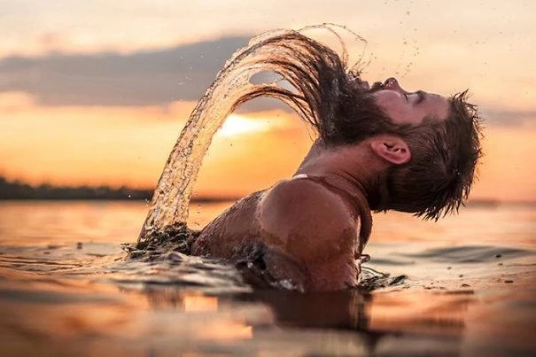 Qadınlarla kişilərin yeri səhf düşərsə (FOTO)