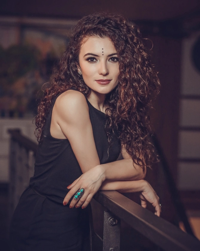Dilarə Kazımova: “Bəlkə günah məndə olub...”  (FOTO)