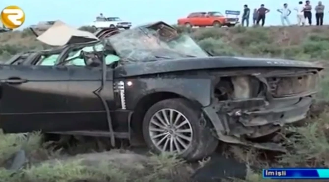 Сын экс-начальника полиции так перевернул Range Rover (видео)