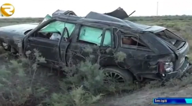 Сын экс-начальника полиции так перевернул Range Rover (видео)