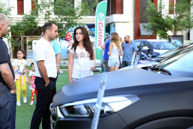 Новая Hyundai Elantra в Азербайджане была удостоена звания 