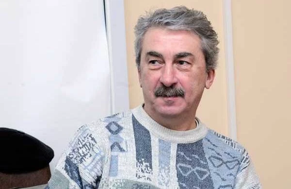 Известный азербайджанский актер стал таксистом (видео)