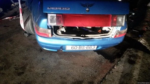 Автомобиль развалился на части в страшном ДТП недалеко от Сумгаита: 4 погибших (фото)