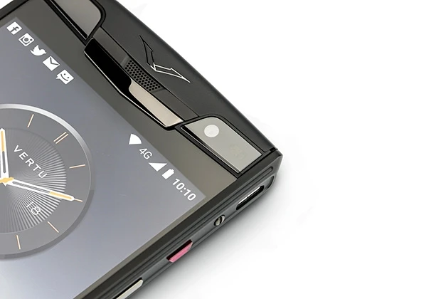 Vertu представила обновленную версию самого мощного смартфона (фото)