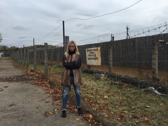 Бузова попала в колонию для несовершеннолетних (фото)