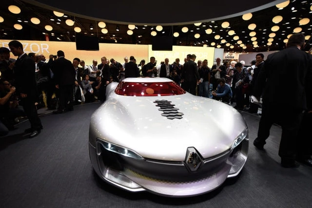Renaultdan qeyri-adi avtomobil – FOTO