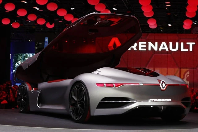 Renaultdan qeyri-adi avtomobil – FOTO