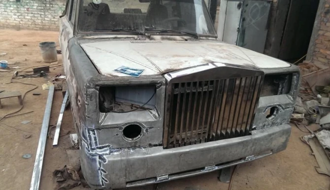Автослесарь из ВАЗ сделал Rolls-Royce (фото)