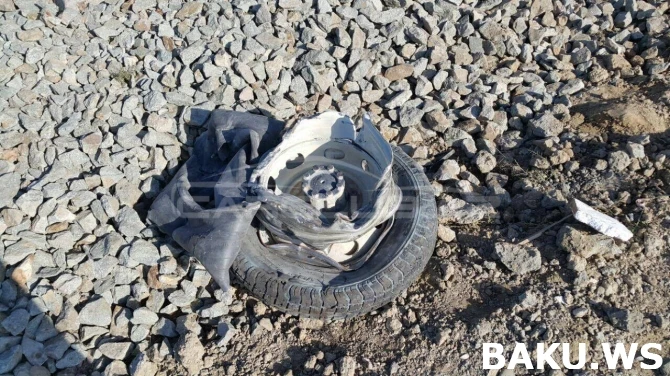 Bakıda dəhşətli qəza: Çörək maşını qatarla toqquşdu, iki yerə bölündü (FOTO)