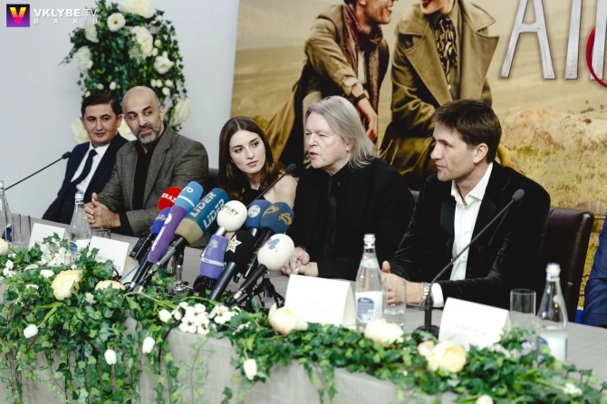В кинотеатре СinemaPlus состоялась встреча с героями фильма «Али и Нино» (видео)