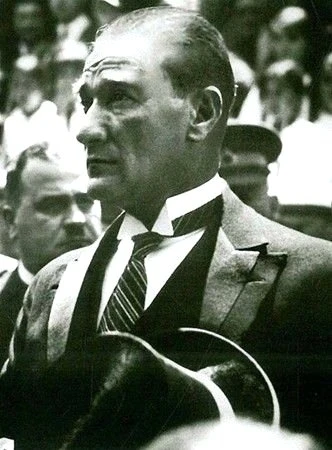 Atatürkün heç görmədiyiniz 20 FOTOSU
