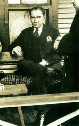 Atatürkün heç görmədiyiniz 20 FOTOSU