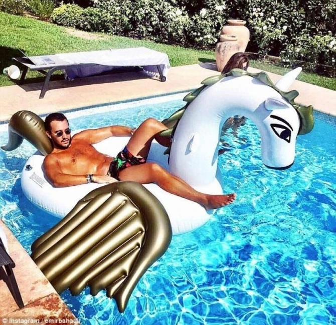 Instagram-ın ən varlı uşaqları (FOTO)