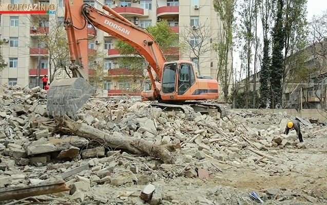 На Нариманова начался снос домов (фото)