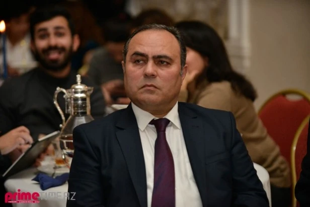 Türkan Şoray Bakıda mükafatlandırıldı (FOTO)