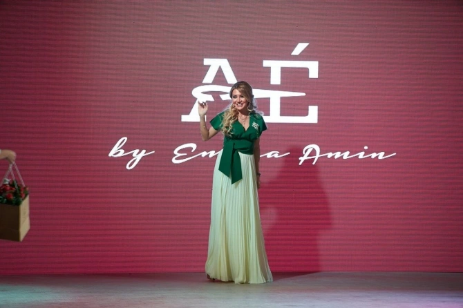 Azerbaijan Fashion Week открылся грандиозным монопоказом (фото)