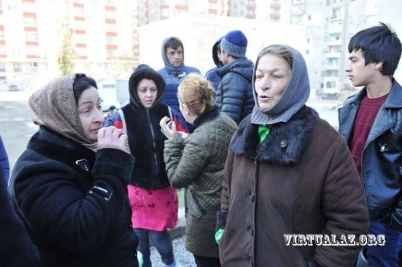 ВИДЕО пожара в Баку, в котором погибла целая семья