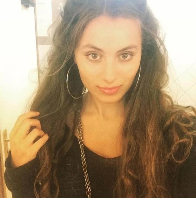 Düşünürsünüz ki, mister Binin qızı belə görünür? – Yanılırsınız! (FOTO)
