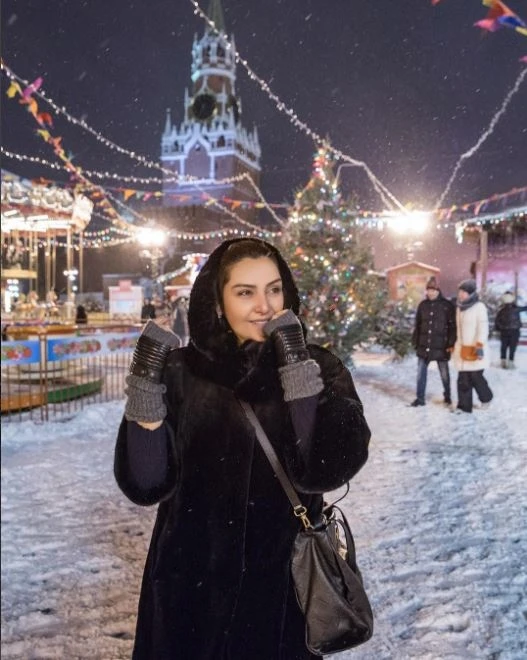 Зульфия Ханбабаева на новогодней ярмарке в Москве (фото)