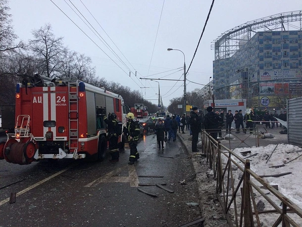 В Москве в переходе у метро произошел взрыв, есть пострадавшие (фото, видео)