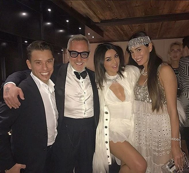 Валида Аббасова с танцующим миллионером в новогоднюю ночь (видео)