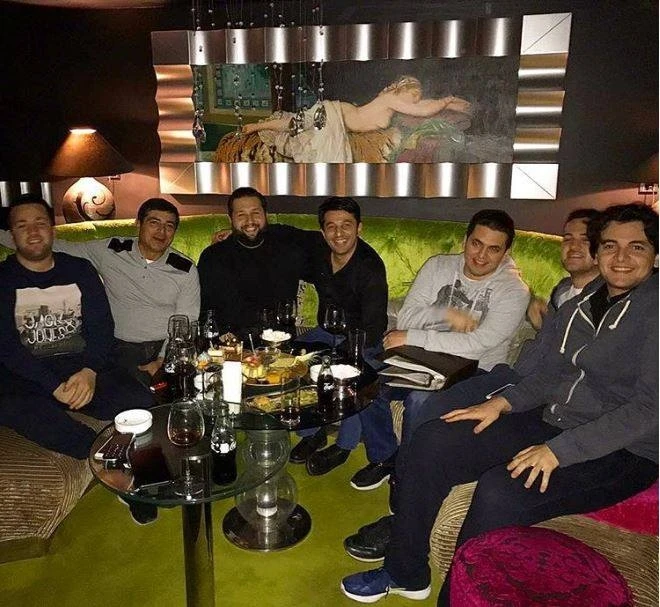 Azərbaycanlı məşhurların Yeni il tətili (FOTO)
